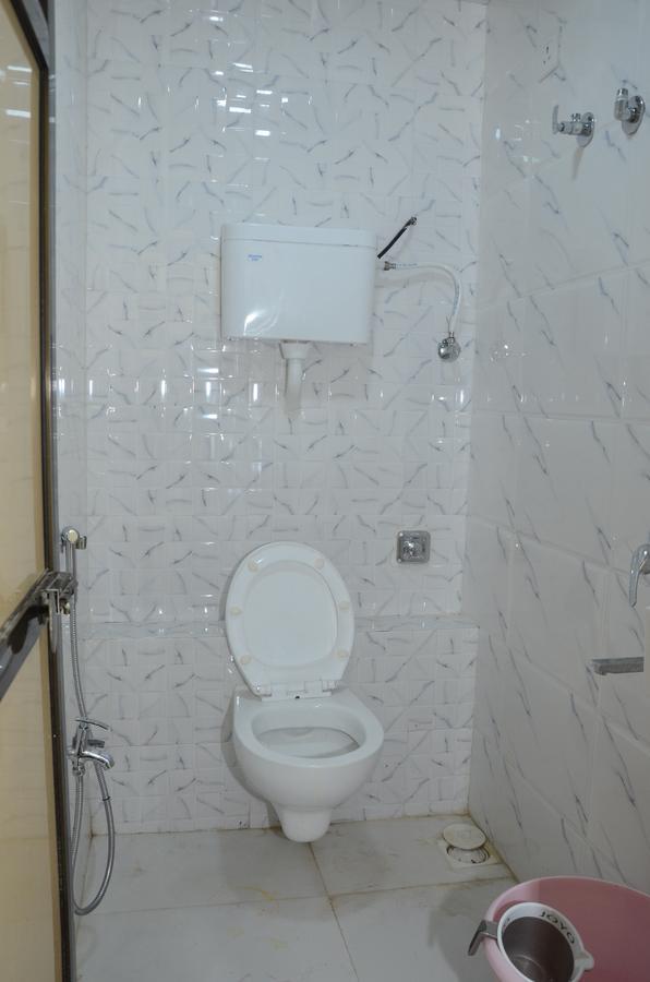 מומביי The United Hotel מראה חיצוני תמונה